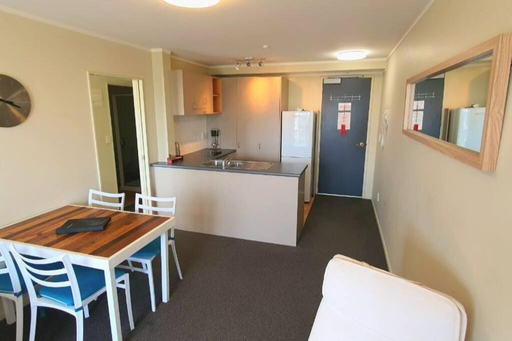 Fabulous Apartment In The Atrium, Mt Maunganui 芒格努伊山 外观 照片